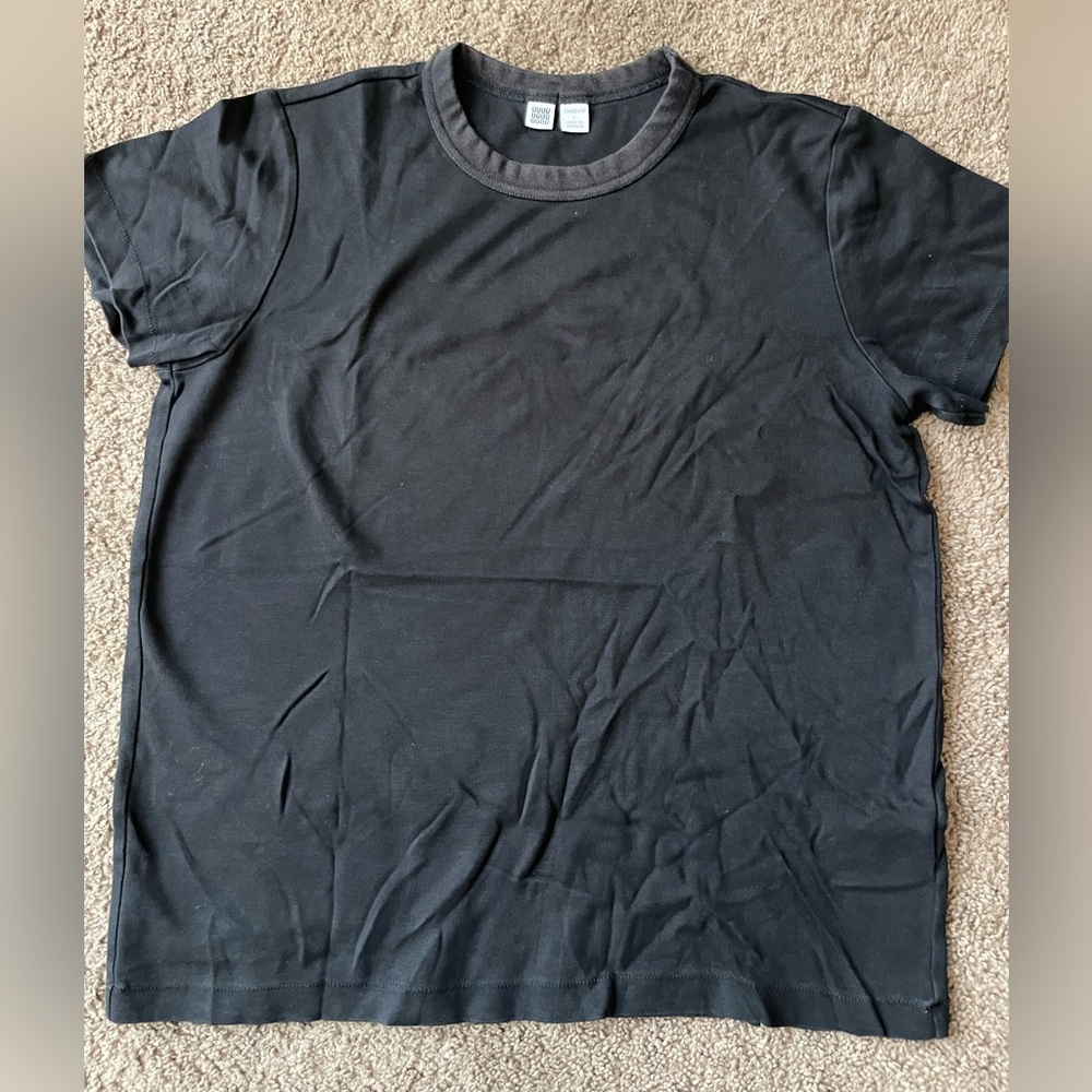 Uniqlo Crew Neck T Shirt